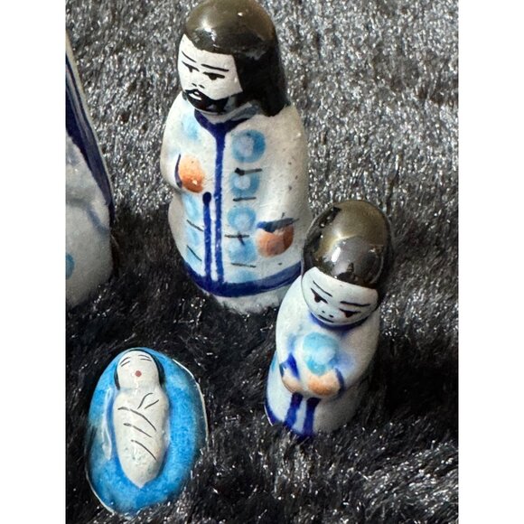 Tonala Miniture Mexico Nativity Set  5 Piece Hand Painted Blues - Picture 4 of 8